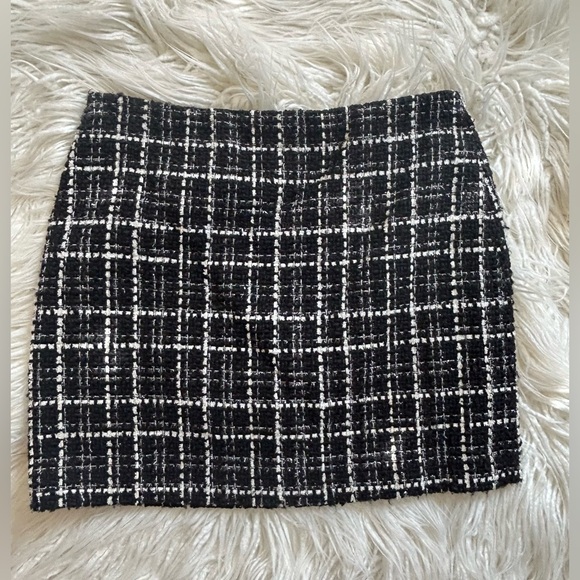 Tweed mini skirt - Picture 4 of 8